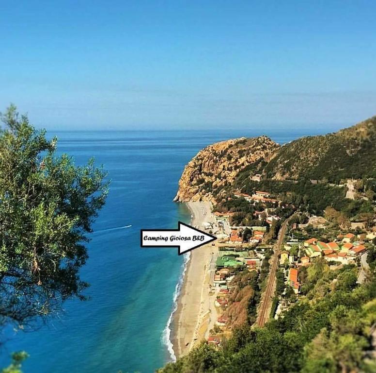 Camping B&B Gioiosa Джоиоза-Мареа Экстерьер фото