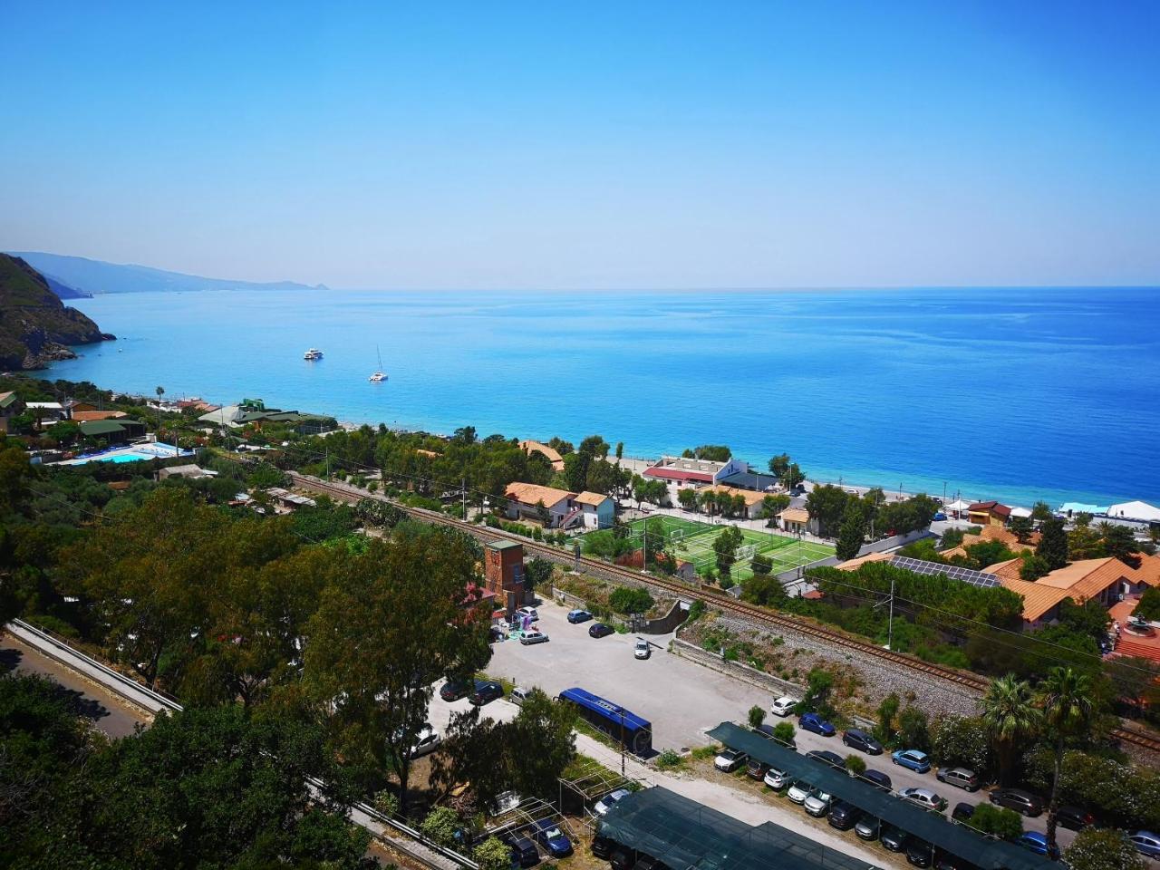 Camping B&B Gioiosa Джоиоза-Мареа Экстерьер фото