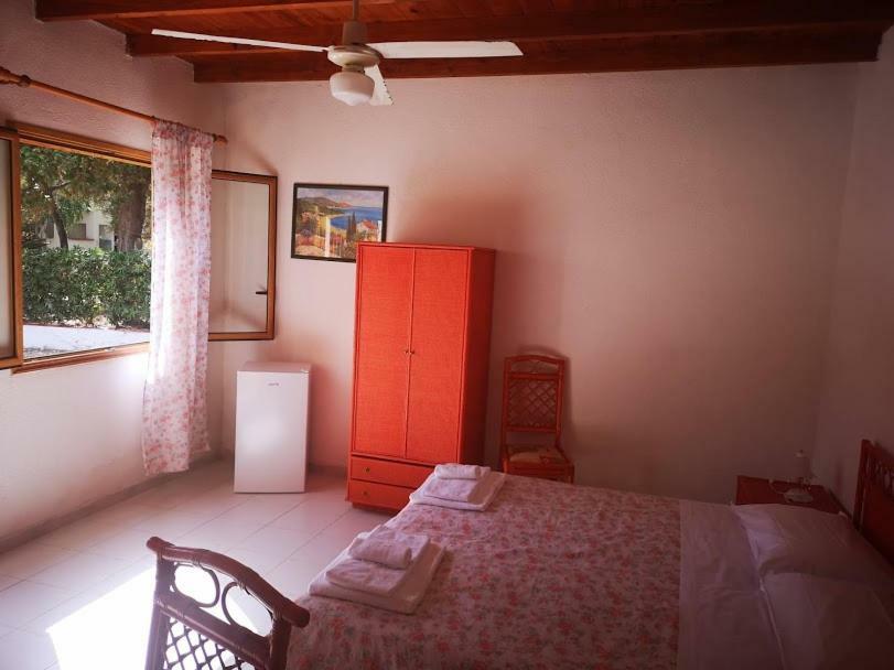 Camping B&B Gioiosa Джоиоза-Мареа Экстерьер фото